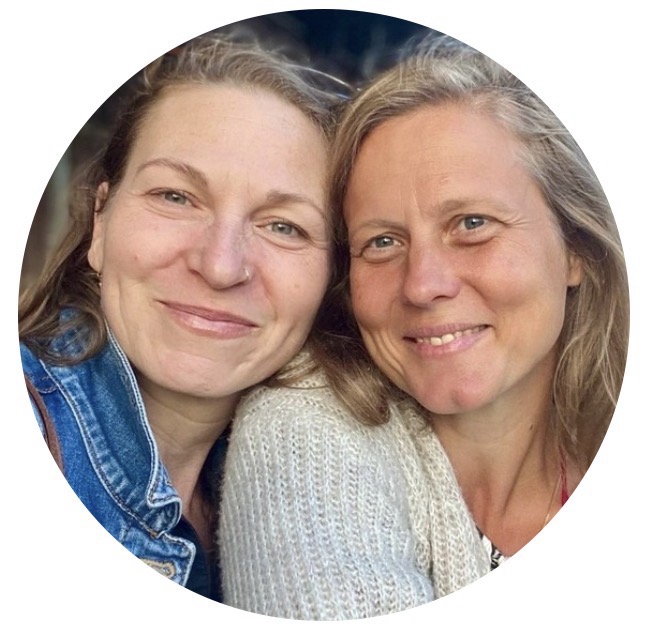 Sympathisches Porträt von Julie Robbins & Nina Horn